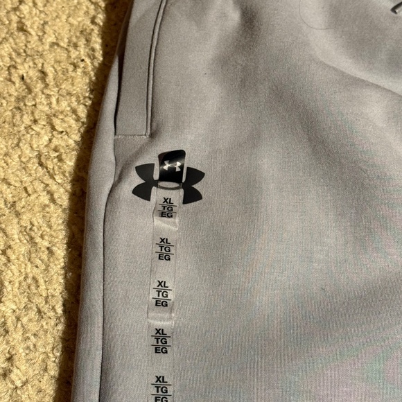 Under Armour Fleece Joggers | Grey | XL | NWT - Picture 3 of 7
